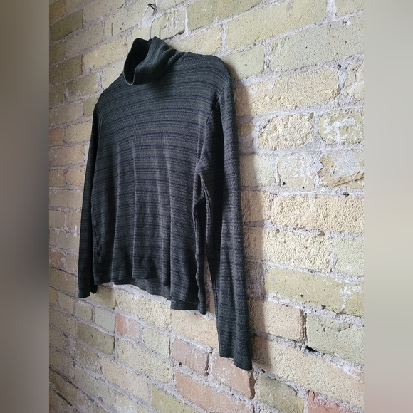 Vintage Green/Black Striped Cropped Petite Turtleneck Womens Size Medium - Picture 2 of 6